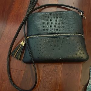 Navy blue Crossbody purse. Alligator print.